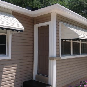 Siding soffit & fascia installation 8